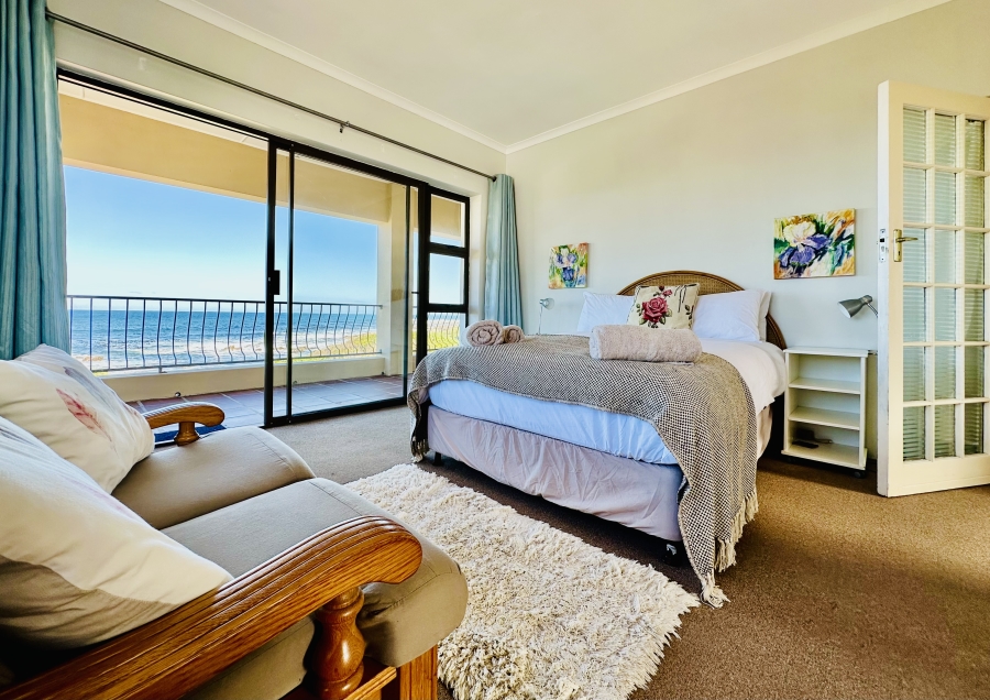 4 Bedroom Property for Sale in Vermont Western Cape